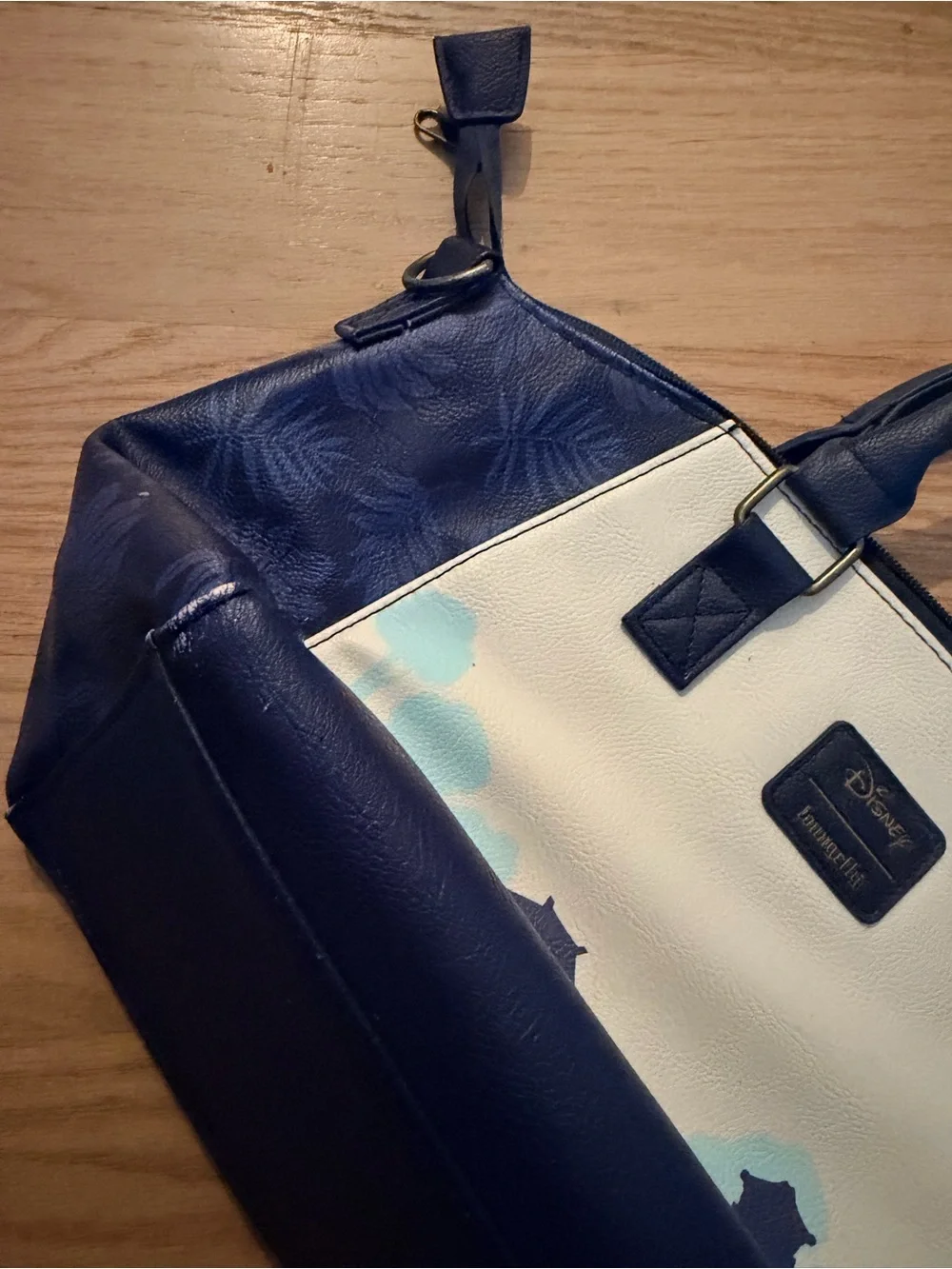 Loungefly Stitch and Scrump- Convertible Navy / White Purse with Crossbody Strap